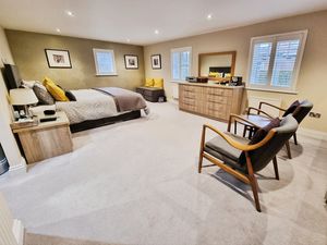 Photo 2- click for photo gallery